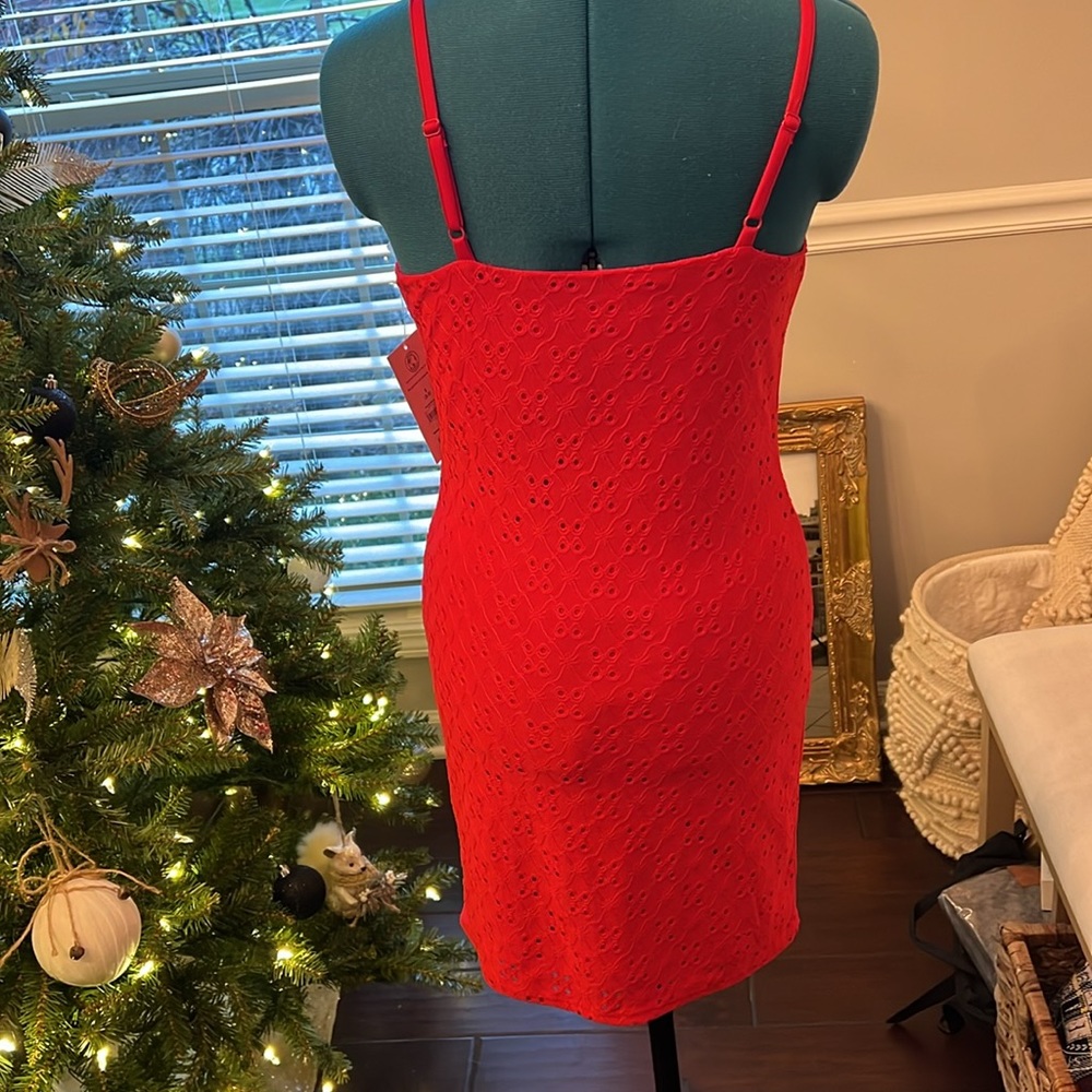 Red Pattern Dress Size S - Picture 3 of 3